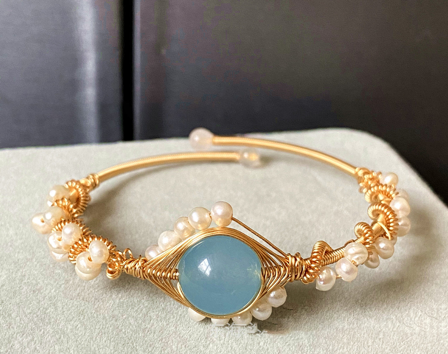 14K Gold-Wrapped Handmade Bracelet - Sapphire and White Pearl