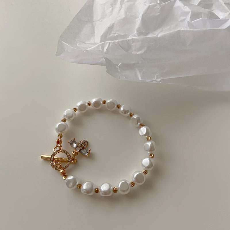 Exquisite Natural Stone Pearl Pendant Bracelet for Women