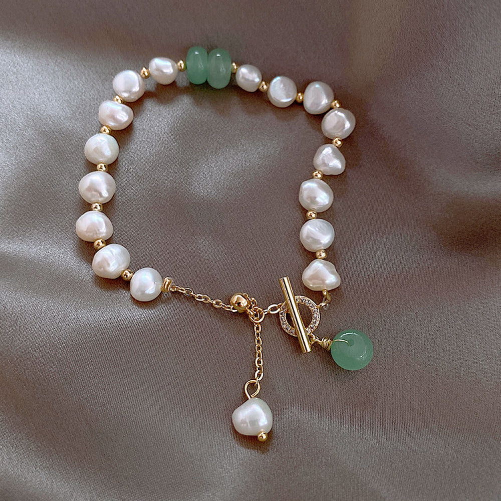 Irresistibly Irregular: Women's Adjustable Freshwater Pearl Bracelet