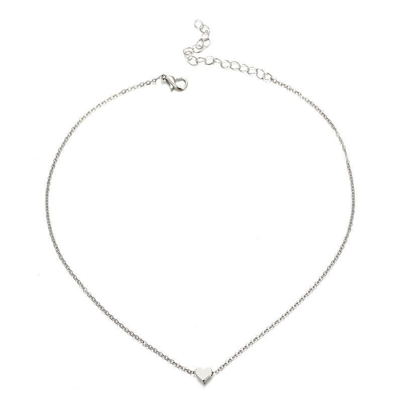 Double-Sided Love Pendant Necklace: A Simple Fashion Statement